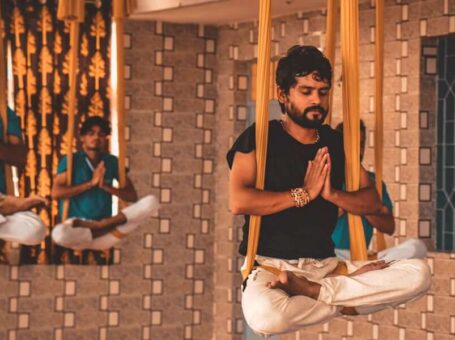 Rishikesh Yog Kendra: The Best Yoga Teacher training School in Rishikesh