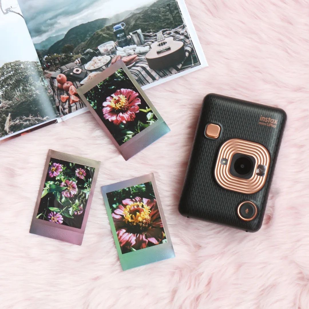 Instant photo camera – Instax India