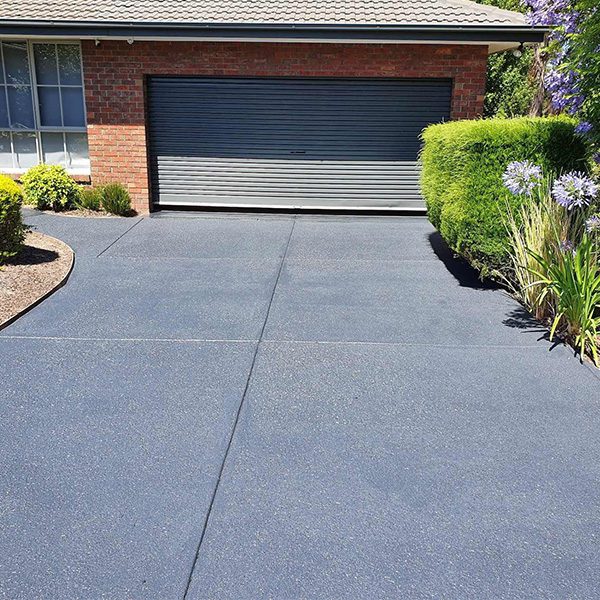 Concrete Pathways in Tarneit – M5 Concreters & Landscapers