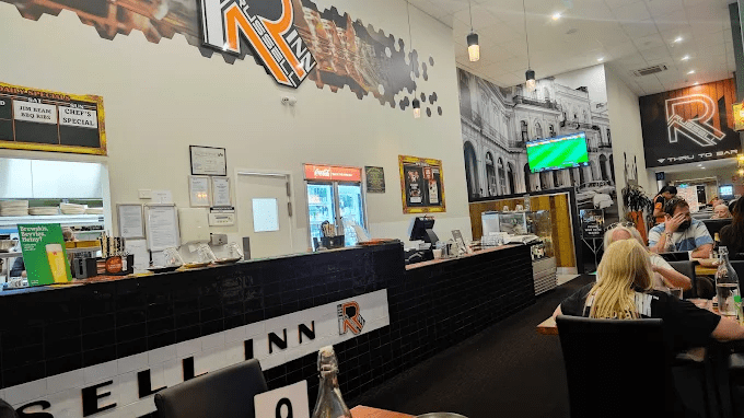 The Russell Inn Bar & Restaurant