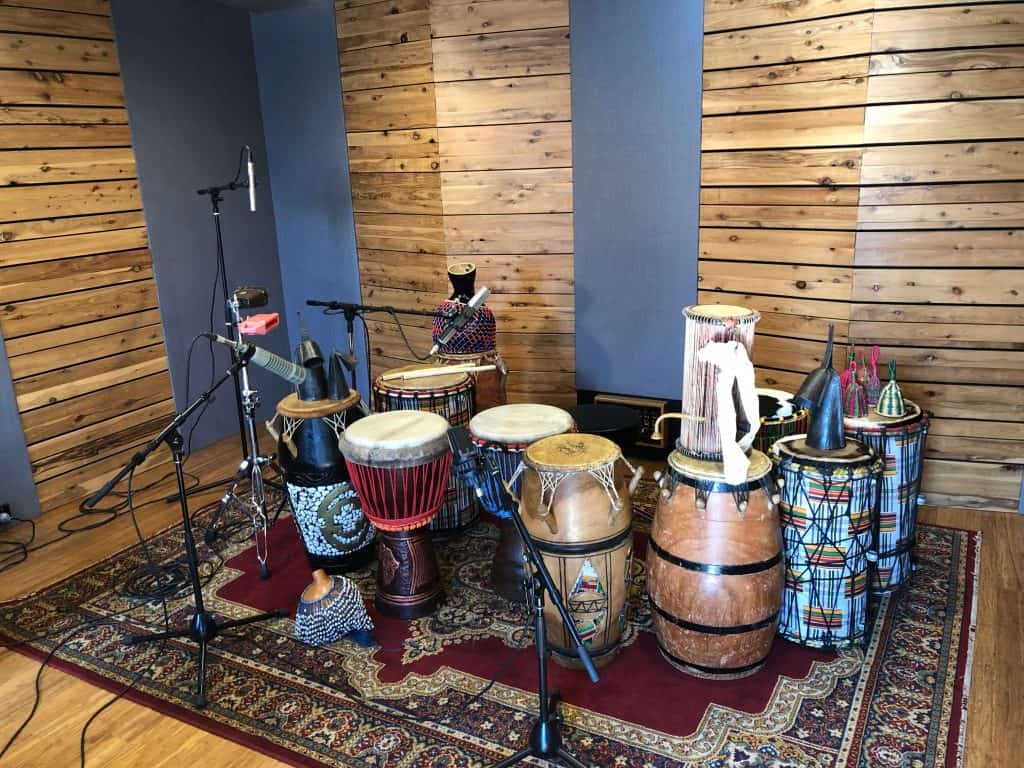 AFRICAN DRUMMING WITH RAY PEREIRA